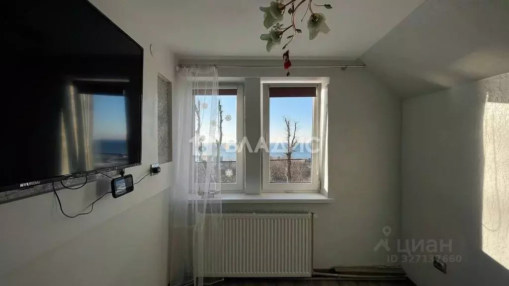 2-к кв. Калининградская область, Янтарный пгт ул. Советская, 3 (58.2 ... - Фото 1