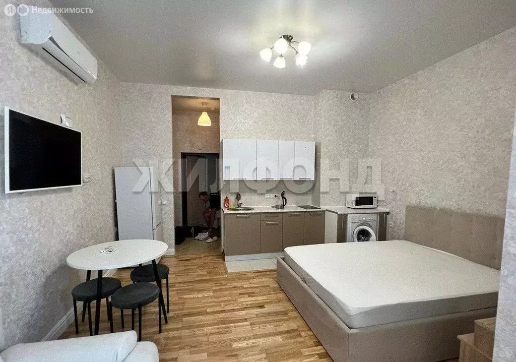 Квартира-студия: Сочи, микрорайон Мамайка, Крымская улица, 89 (29.5 м) - Фото 1