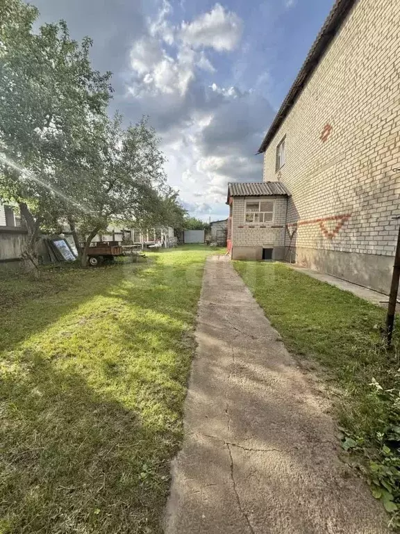 Дом в Белгородская область, Строитель Яковлевский городской округ, ул. ... - Фото 1