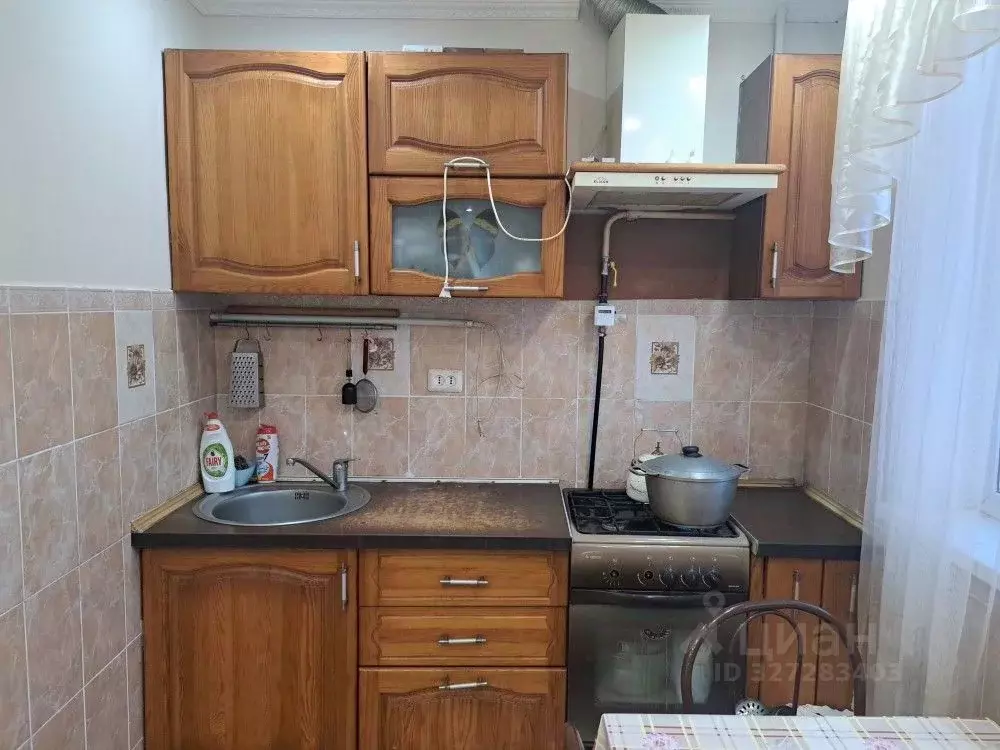 3-к кв. Омская область, Омск ул. Труда, 3 (50.0 м) - Фото 2