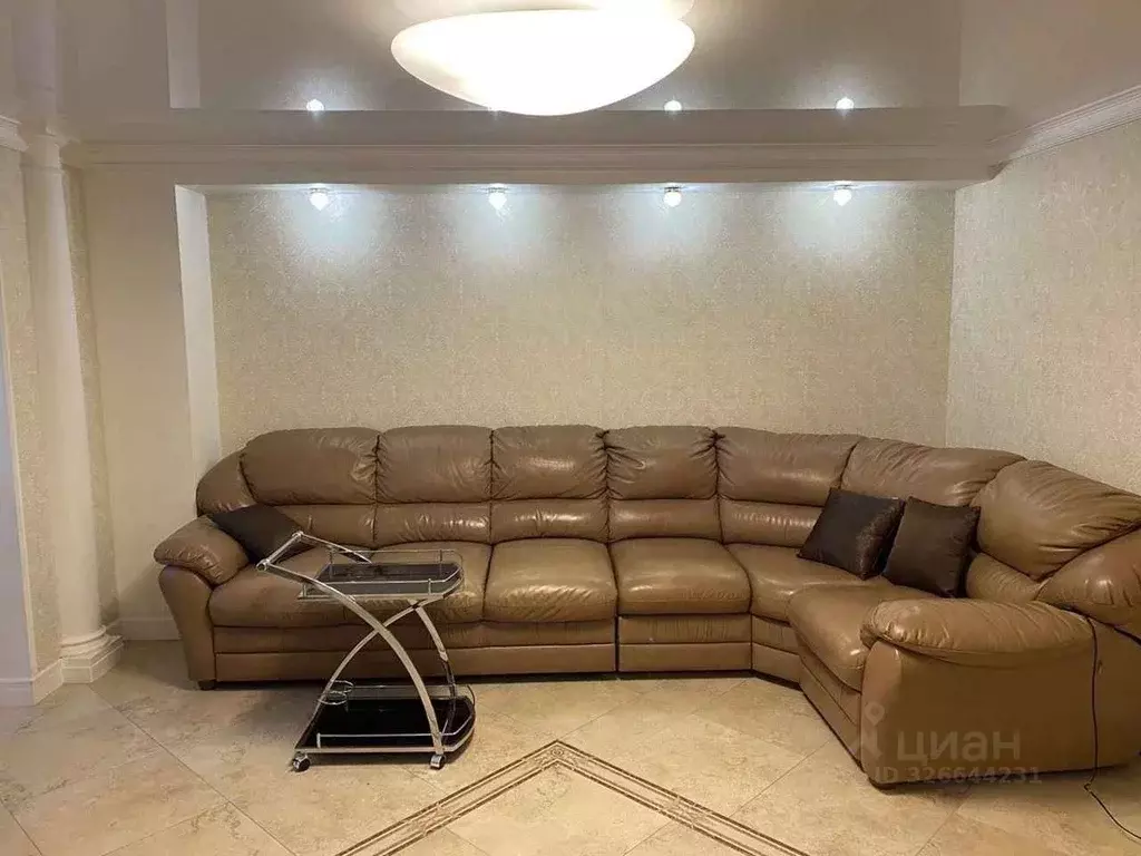 1-к кв. Самарская область, Самара Молодогвардейская ул., 240 (88.0 м) - Фото 1