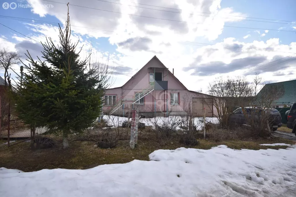 Дом в село Есиплево, 2-я Заречная улица (75 м) - Фото 1