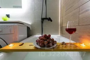 1-к кв. Новосибирская область, Новосибирск ул. Фрунзе, 49 (34.0 м) - Фото 1