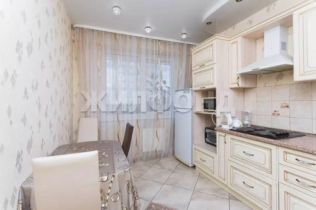 1-к кв. Новосибирская область, Новосибирск ул. Петухова, 14 (36.0 м) - Фото 1