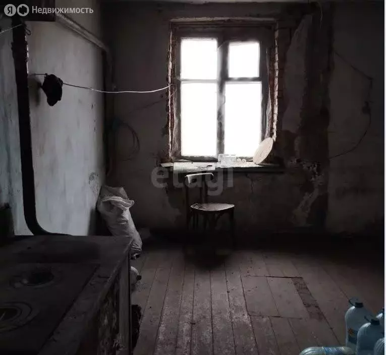 Дом в село Бурлаки, Центральная улица (67.2 м) - Фото 1