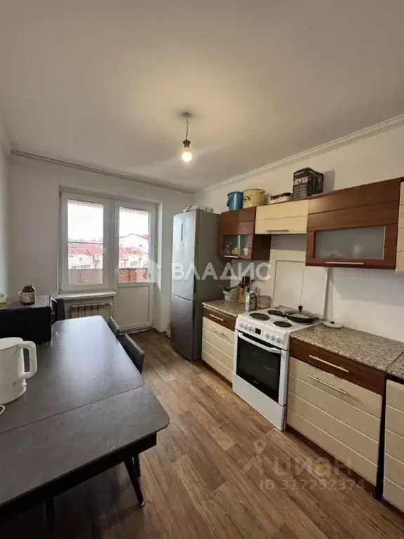 2-к кв. Бурятия, Улан-Удэ Тобольская ул., 161 (62.6 м) - Фото 0