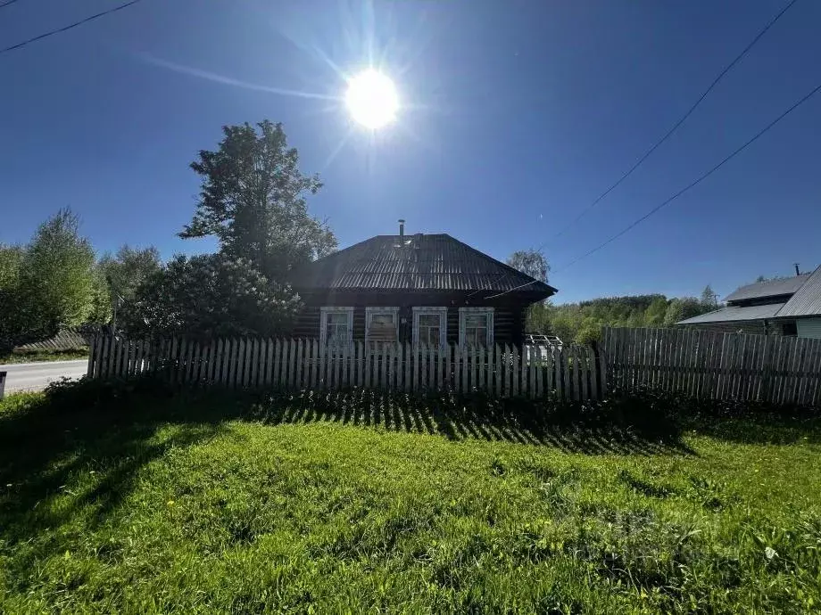 Дом в Пермский край, Березники Железнодорожная ул., 24 (30 м) - Фото 0