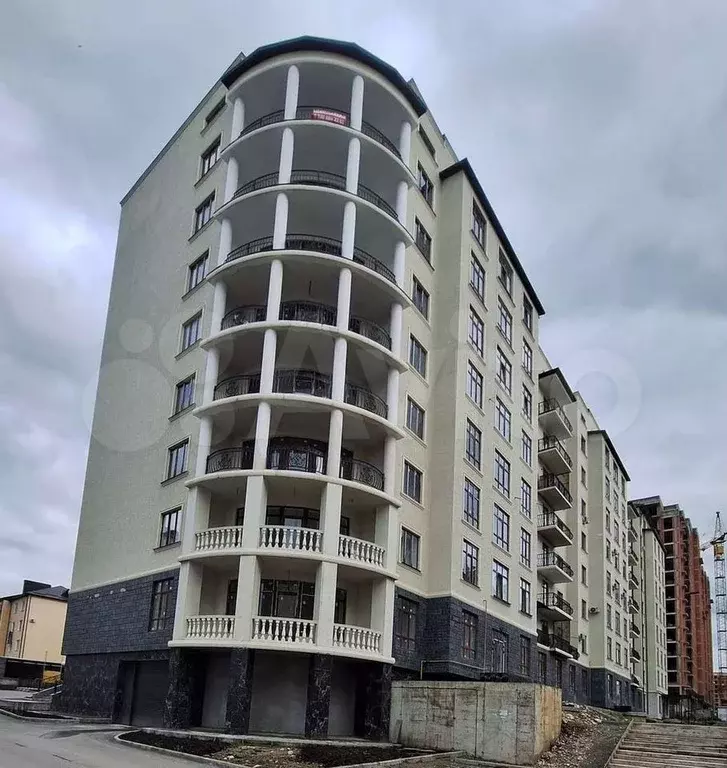 2-к. квартира, 65 м, 9/9 эт. - Фото 0