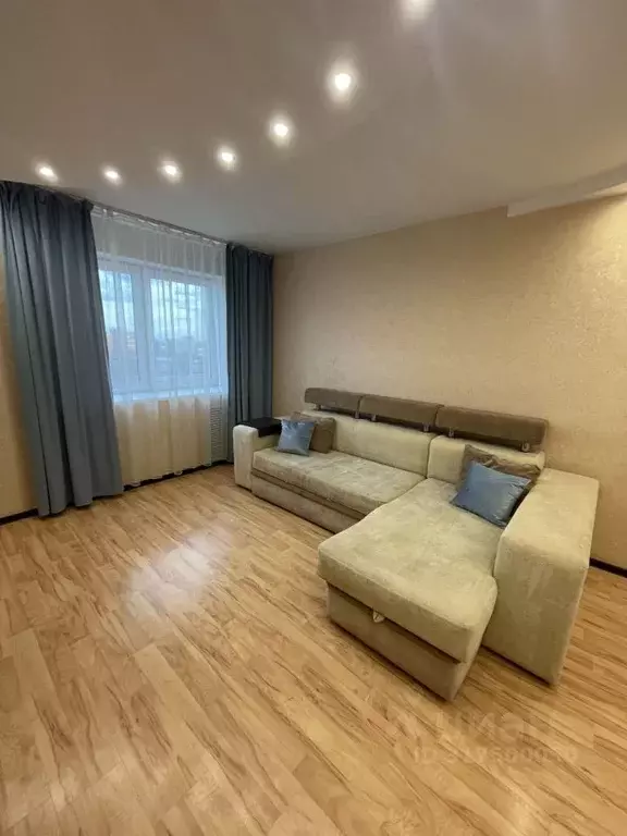1-к кв. Кировская область, Киров Московская ул., 83 (45.0 м) - Фото 0