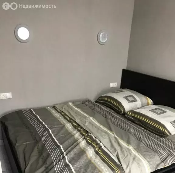 1-комнатная квартира: Краснодар, улица Адмирала Крузенштерна, 6 (42 м) - Фото 1