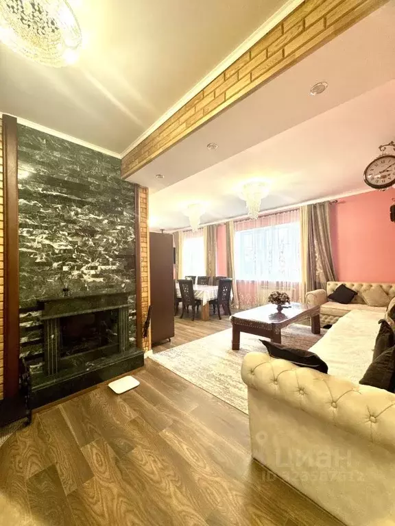 Дом в Московская область, Красногорск городской округ, с. ... - Фото 1