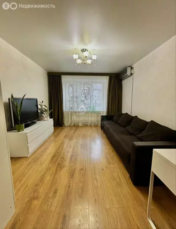 2-комнатная квартира: Ейск, Таманская улица, 101 (51.5 м) - Фото 1