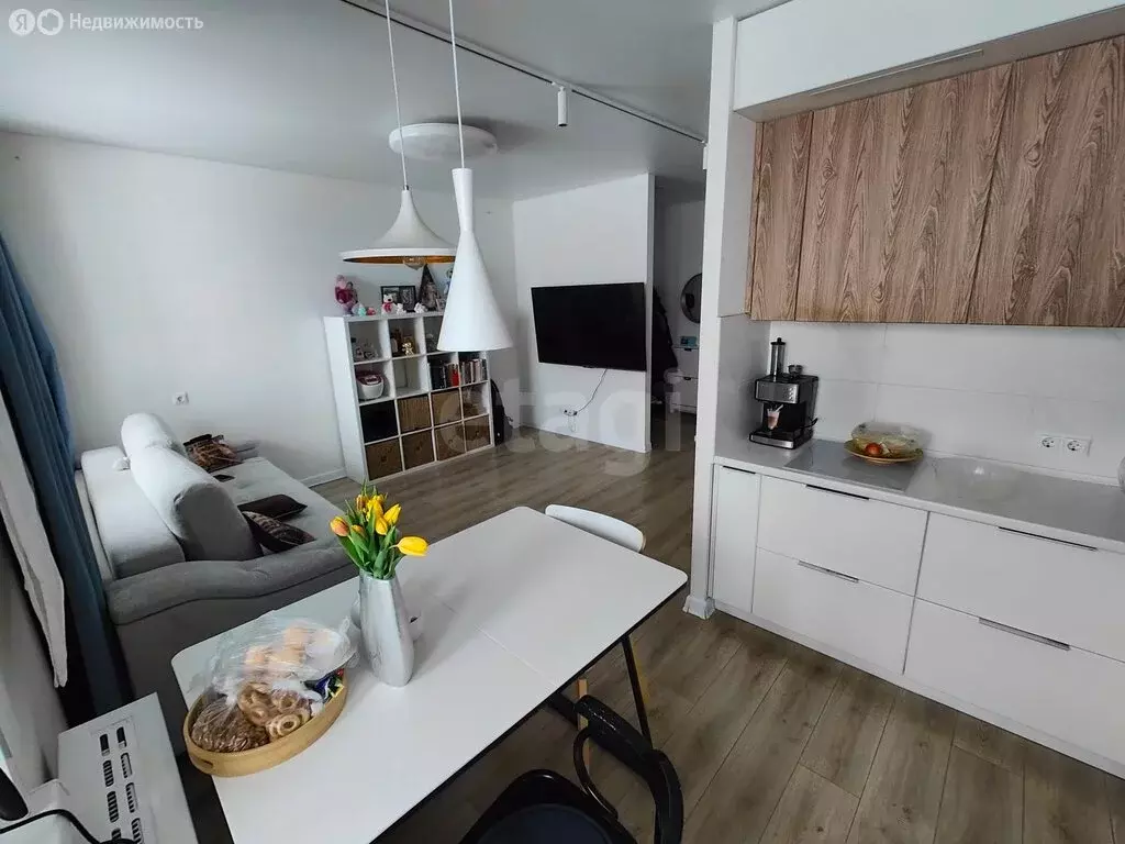 3-комнатная квартира: Сыктывкар, Тентюковская улица, 300 (71.5 м) - Фото 2