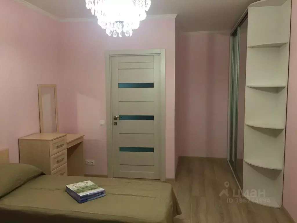 Комната Москва ул. Островитянова, 27К1 - Фото 1