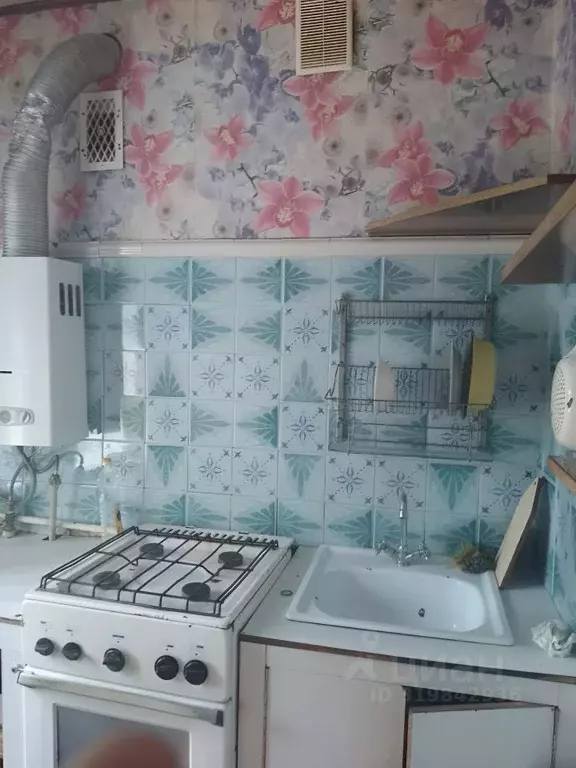 3-к кв. Воронежская область, Воронеж ул. Ватутина, 16 (57.0 м) - Фото 0