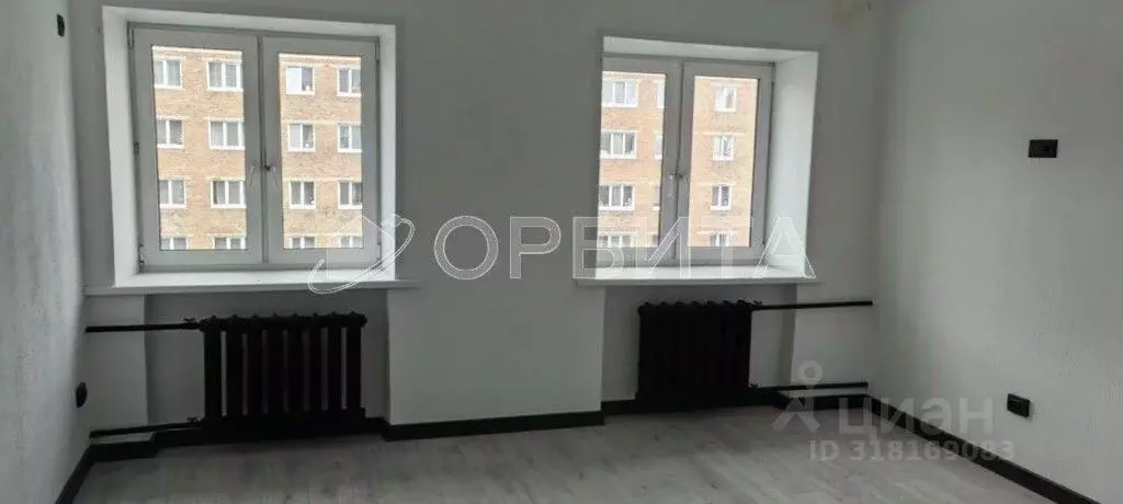 Студия Тюменская область, Тюмень ул. Мельникайте, 83 (22.0 м) - Фото 1