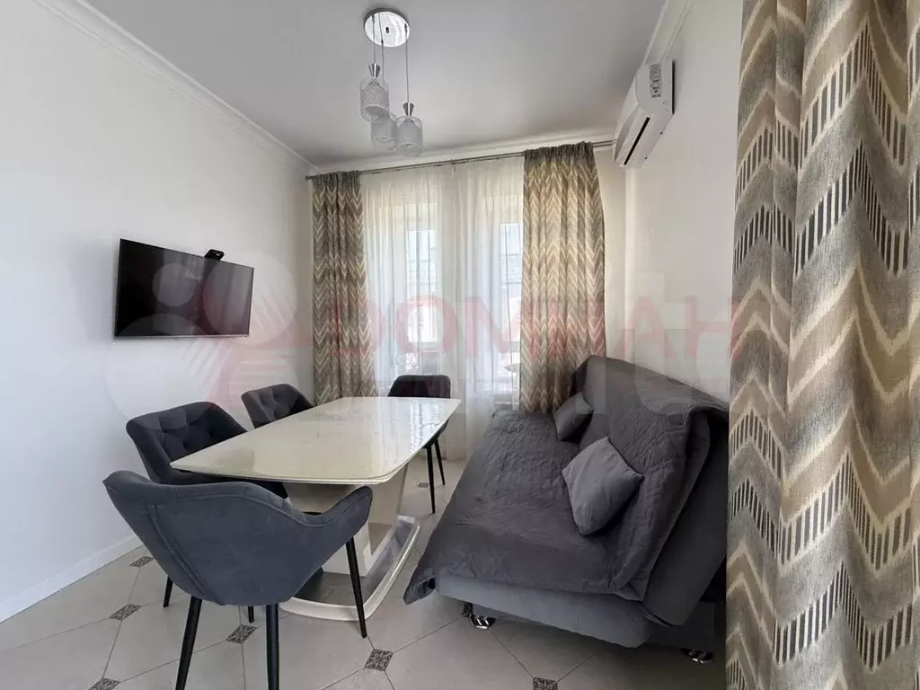 2-к. квартира, 55 м, 3/3 эт. - Фото 1