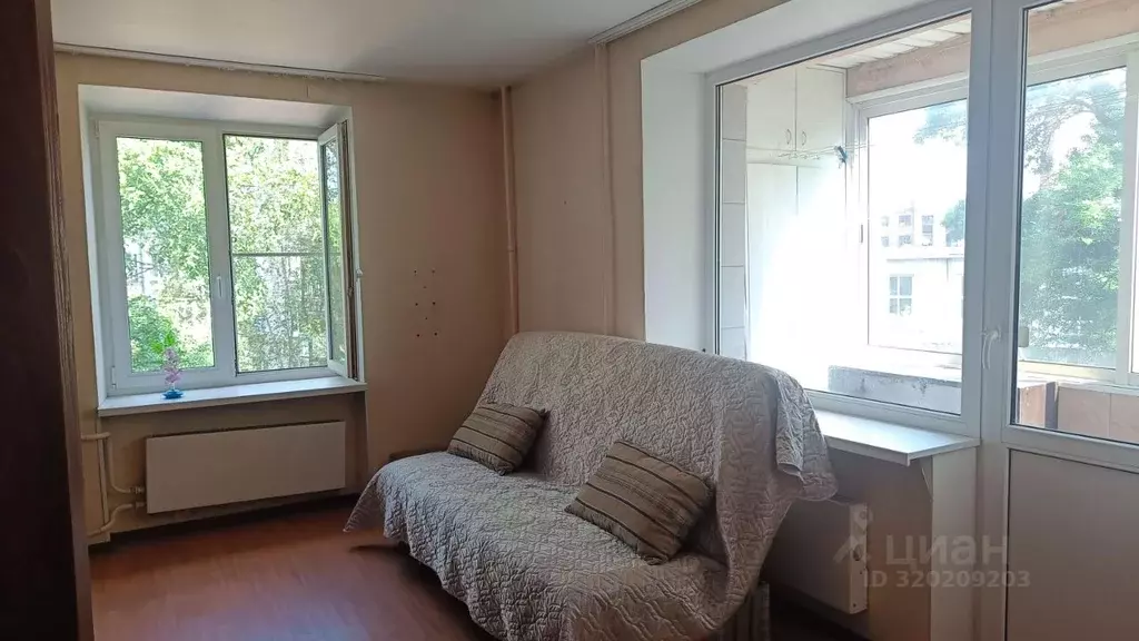 1-к кв. Ленинградская область, Гатчина ул. Григорина, 11 (31.7 м) - Фото 1