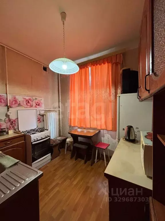 3-к кв. Кировская область, Киров Октябрьский просп., 74 (76.4 м) - Фото 1