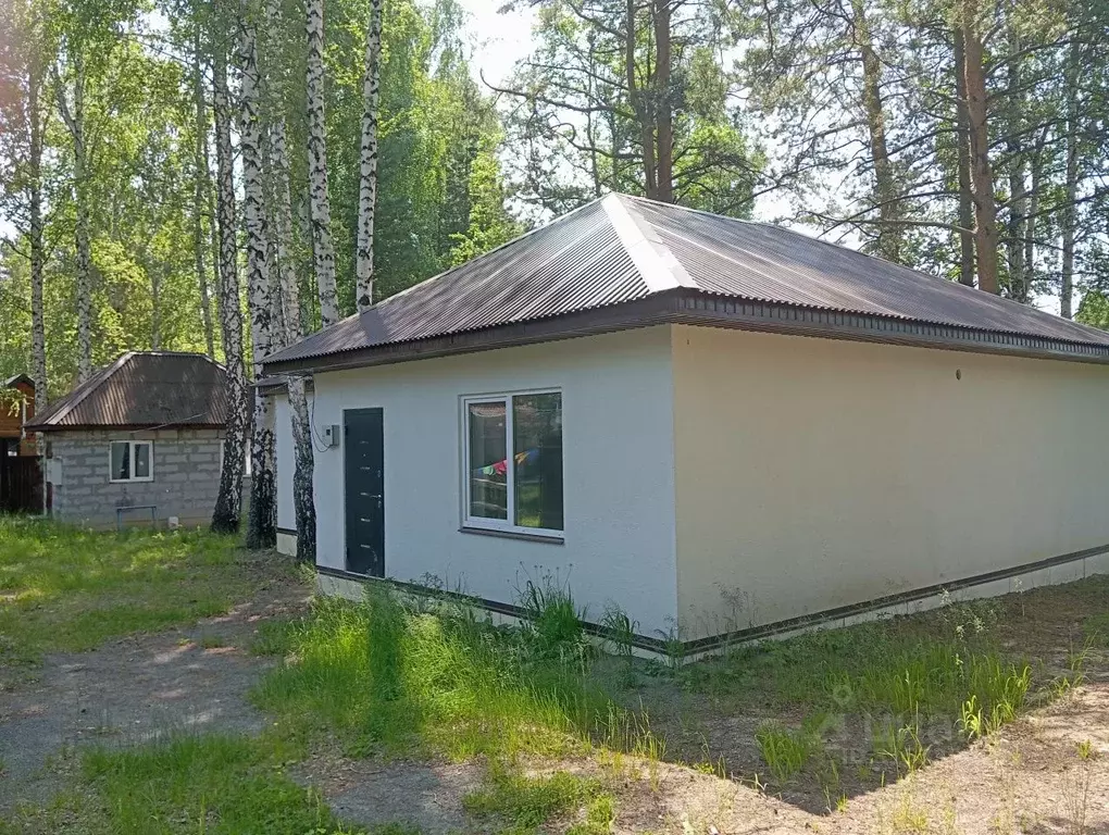 Дом в Свердловская область, Первоуральск муниципальный округ, с. ... - Фото 2