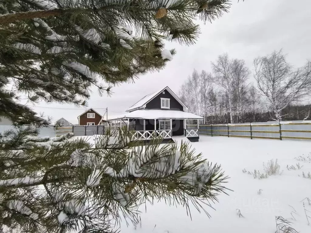 Дом в Свердловская область, Белоярский муниципальный округ, ГусиКлаб ... - Фото 1
