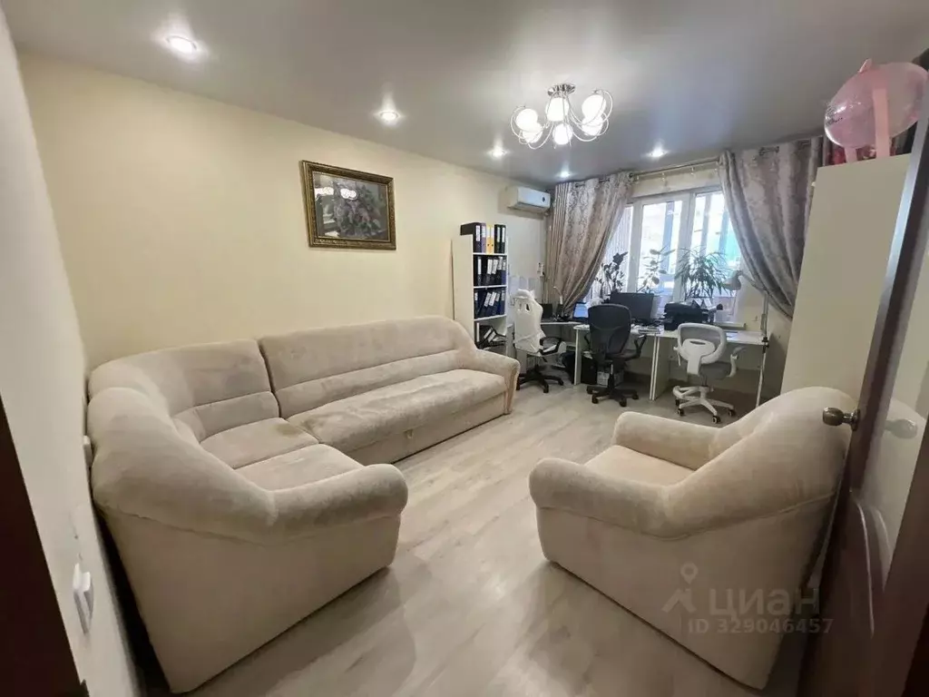 3-к кв. Татарстан, Зеленодольск просп. Строителей, 24 (68.8 м) - Фото 1