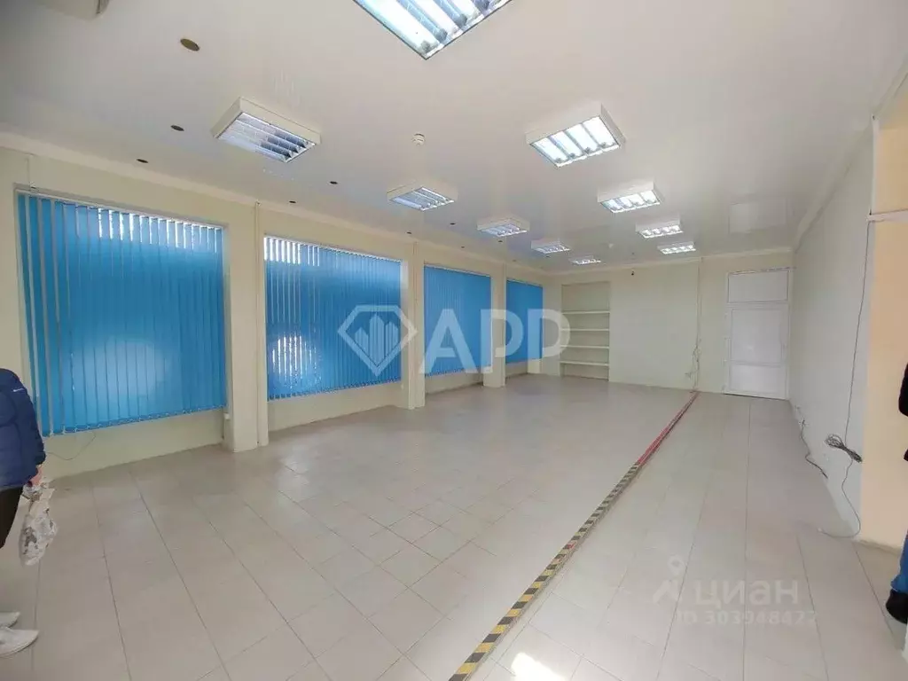 Помещение свободного назначения в Краснодарский край, Новороссийск ул. ... - Фото 0