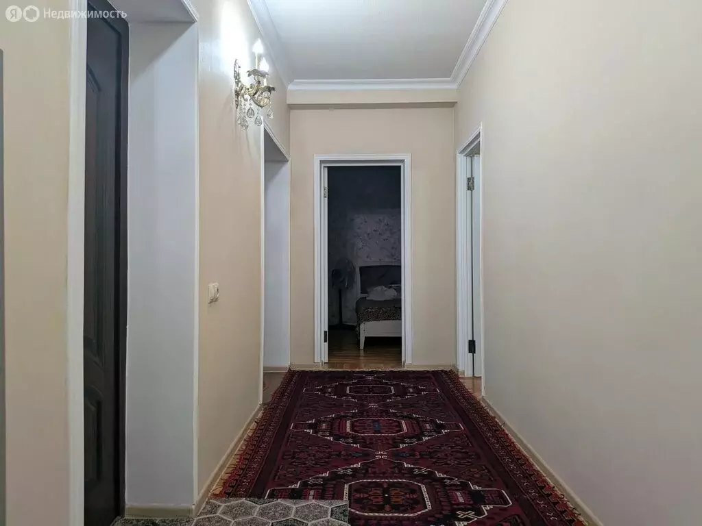 3-комнатная квартира: Дербент, улица имени Надыра Эмиргамзаева, 35 (78 ... - Фото 2