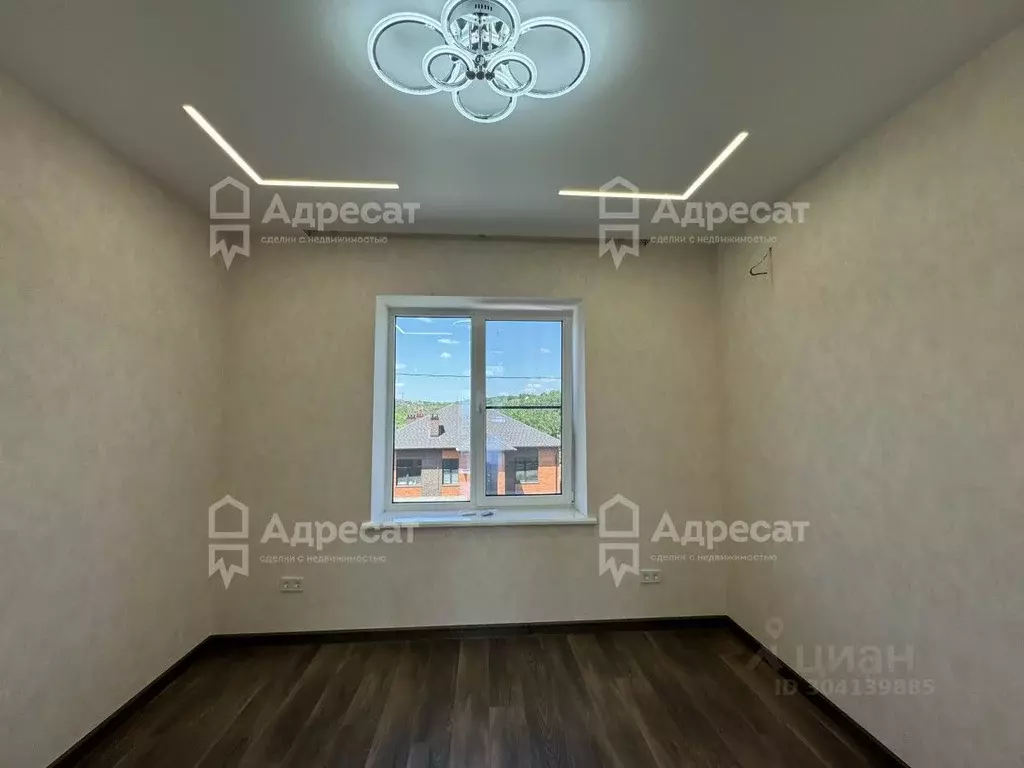 Дом в Волгоградская область, Волгоград Окольная ул. (218 м) - Фото 1