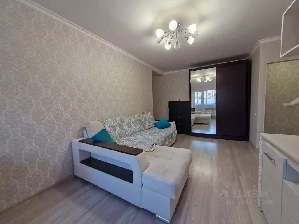 1-к кв. Татарстан, Казань ул. Александра Попова, 2 (35.0 м) - Фото 1