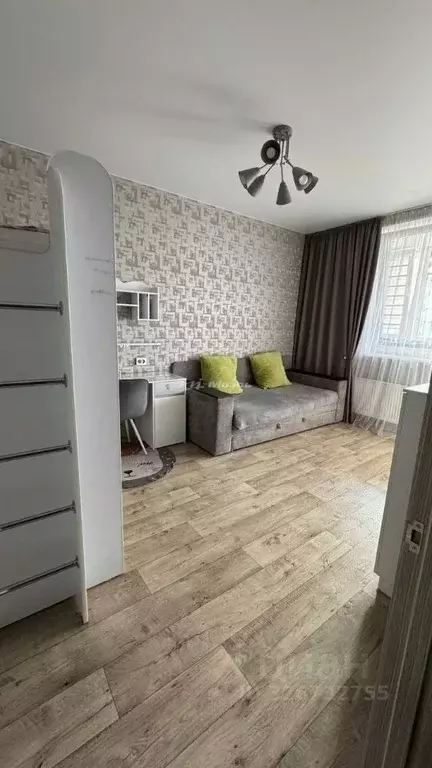 1-к кв. Крым, Симферополь ул. Батурина, 101 (41.3 м) - Фото 1