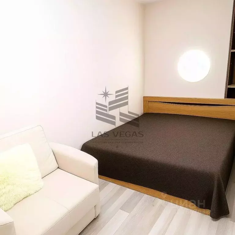 1-к кв. Татарстан, Казань ул. Братьев Батталовых, 20к2 (35.0 м) - Фото 0
