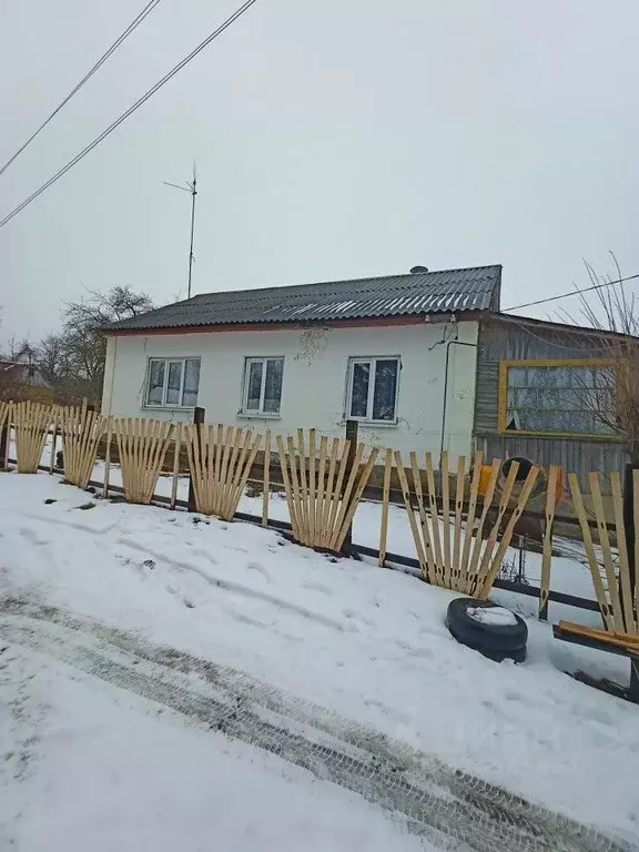 Дом в Орловская область, Мценский район, Аникановское с/пос, д. ... - Фото 1