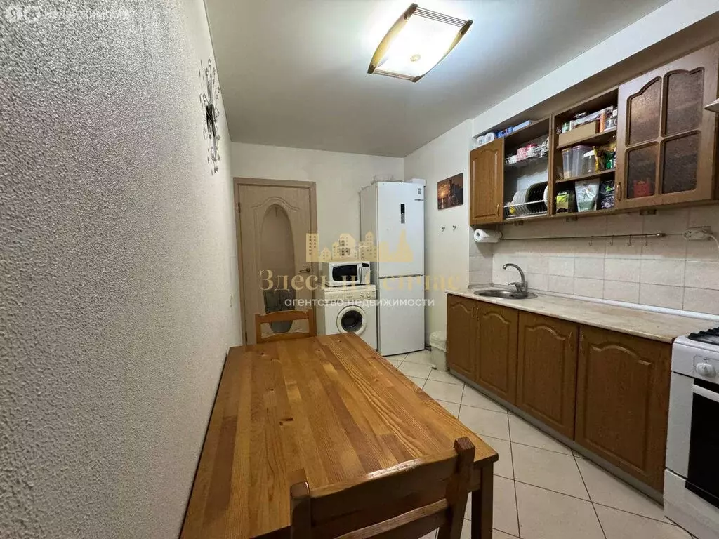 3-комнатная квартира: Казань, Чистопольская улица, 51 (65 м) - Фото 2