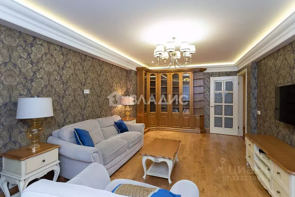 3-к кв. Владимирская область, Владимир ул. Горького, 27 (108.3 м) - Фото 1