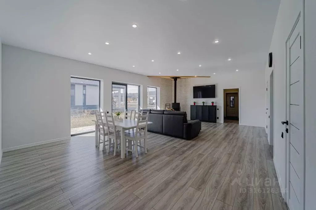 Коттедж в Свердловская область, Сысертский муниципальный округ, ... - Фото 1