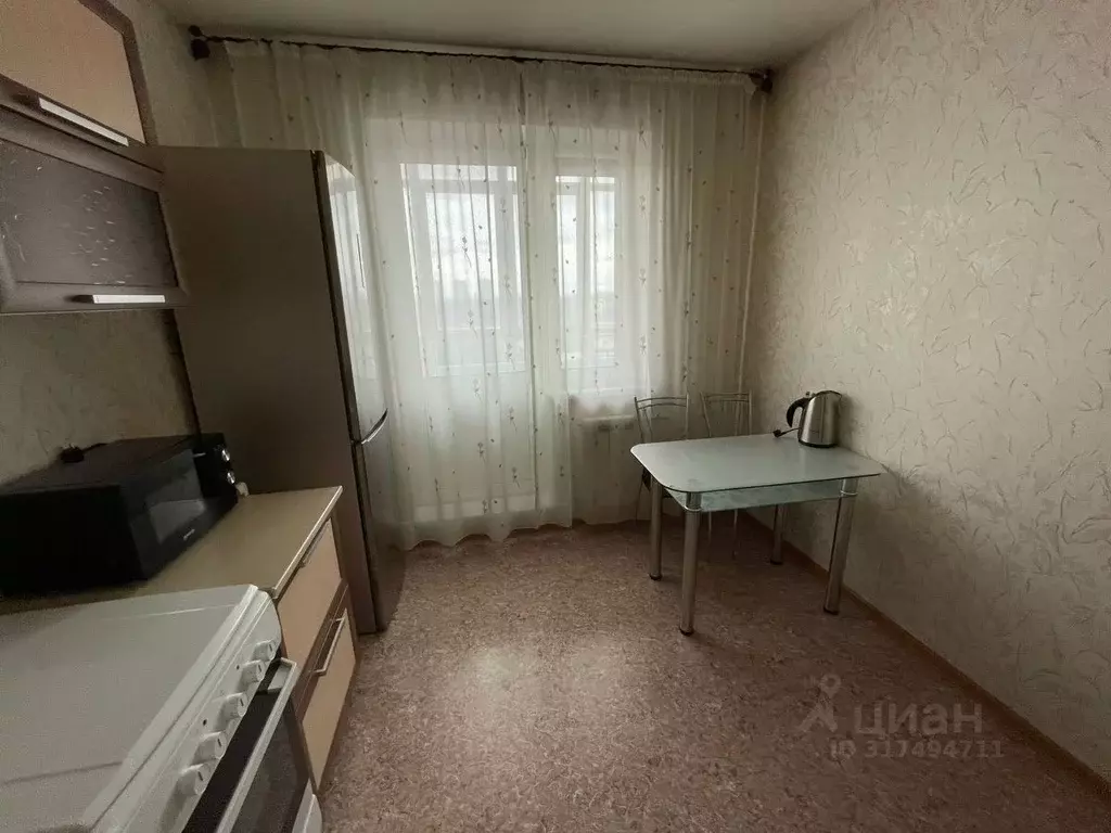 2-к кв. Красноярский край, Красноярск Линейная ул., 105 (49.0 м) - Фото 1