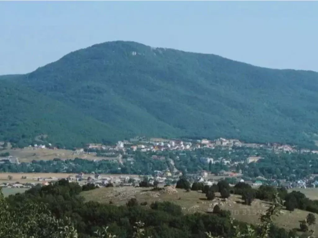 Участок в Севастополь с. Орлиное, ул. Ореховая, 11 (9.0 сот.) - Фото 0