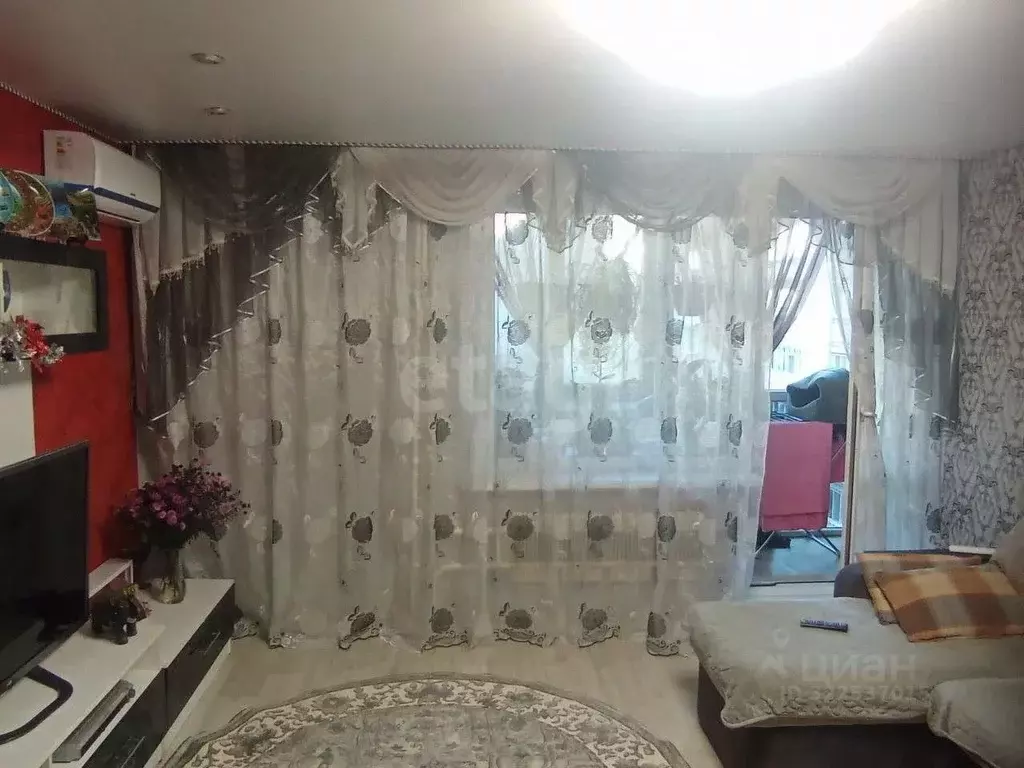 4-к кв. Белгородская область, Губкин Преображенская ул., 8 (74.8 м) - Фото 1