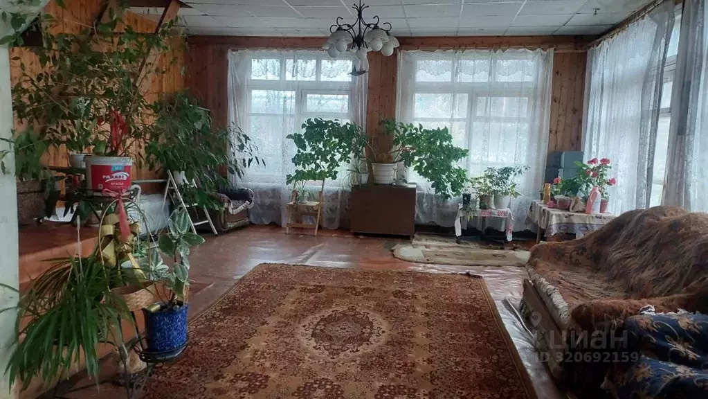 Дом в Свердловская область, Первоуральск ул. Жданова (83 м) - Фото 1