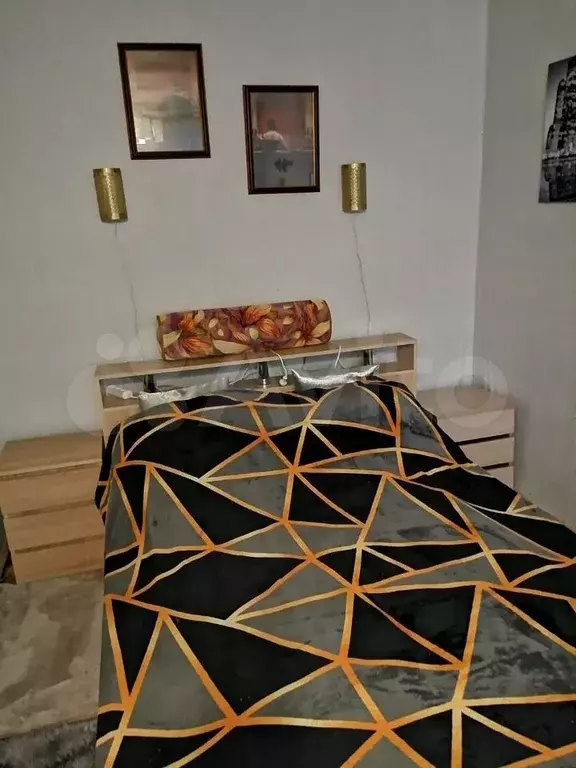 1-к. квартира, 32 м, 4/5 эт. - Фото 1