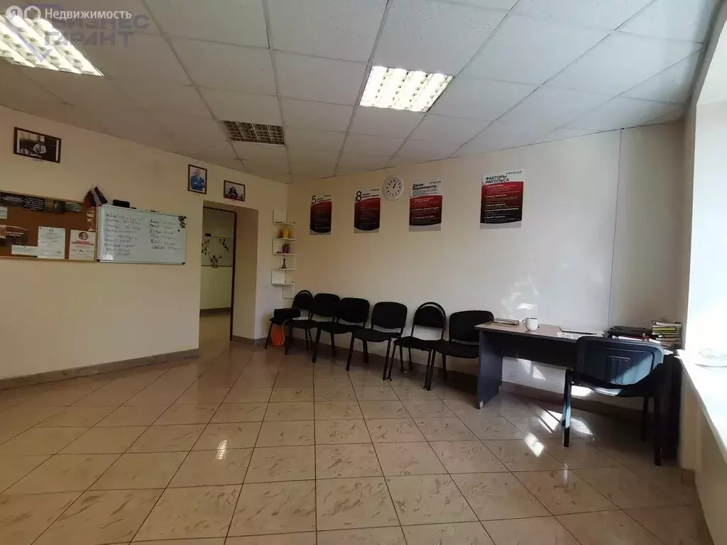 Помещение свободного назначения (106.8 м) - Фото 1