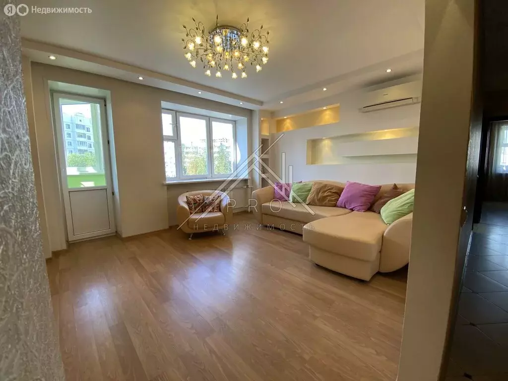 3-комнатная квартира: Ярославль, улица Папанина, 10к2 (94 м) - Фото 1