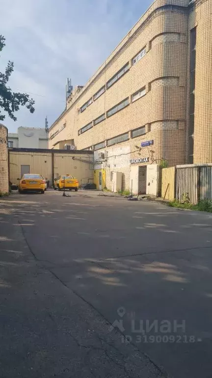 Гараж в Москва ул. Клары Цеткин, 18А (18 м) - Фото 1