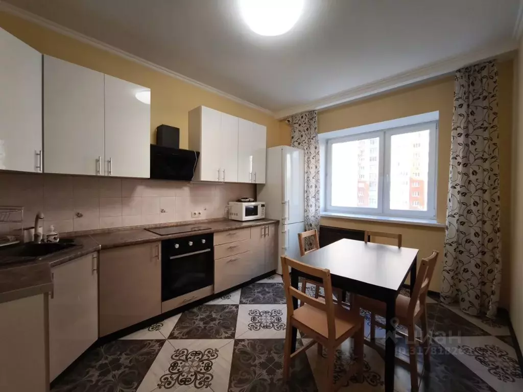 3-к кв. Московская область, Котельники ул. Кузьминская, 19 (85.0 м) - Фото 0