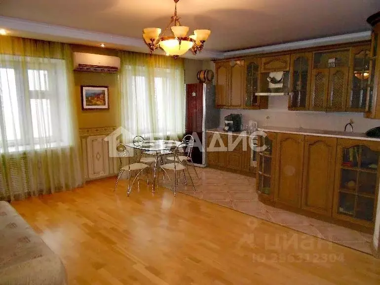 3-к кв. Белгородская область, Белгород Октябрьская ул., 57а (102.7 м) - Фото 0