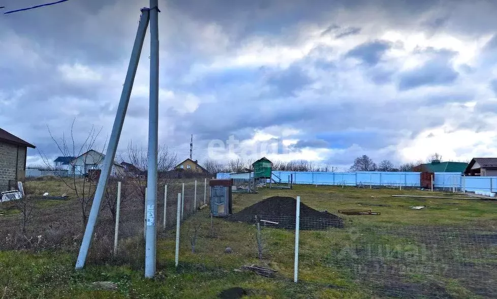 Участок в Белгородская область, Белгородский район, пос. Майский ул. ... - Фото 0