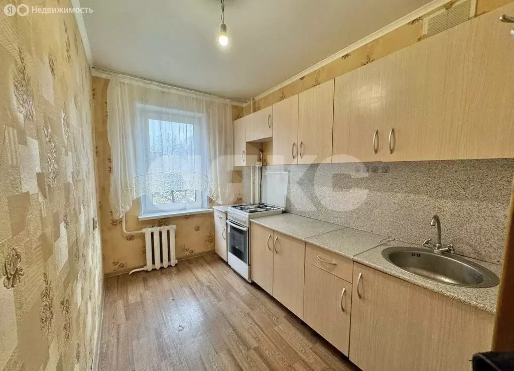 3-комнатная квартира: Нижнекамск, проспект Вахитова, 17 (60 м) - Фото 2