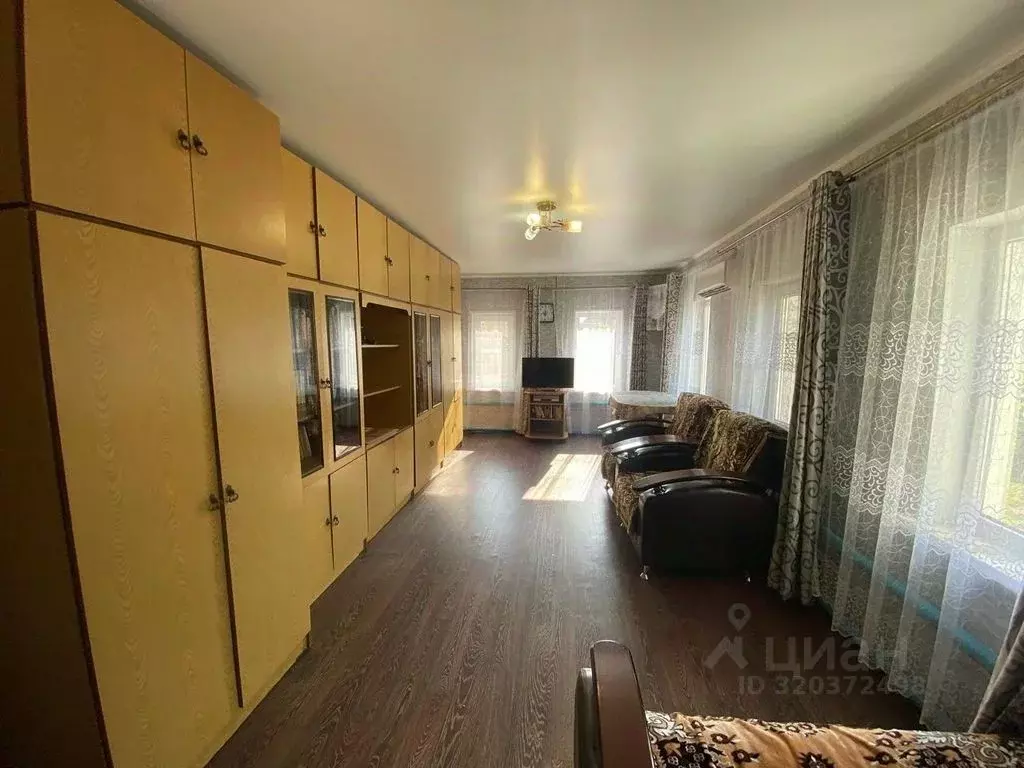 Дом в Оренбургская область, Оренбург пос. Подмаячный, ул. Квартал № ... - Фото 2