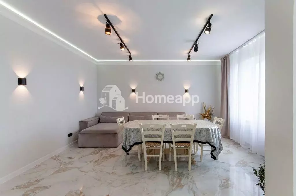 Продается 2-комнатная квартира - Фото 2